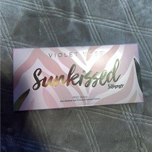Violet Voss Sunkissed palette
